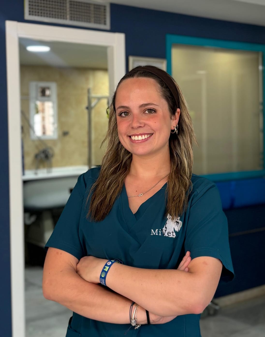 Alejandra González - Veterinaria con experiencia en medicina preventiva